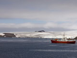 Antarctic Dream Ship, Aitcho Island, South Shetland Islands, Antarctica, Polar Regions
