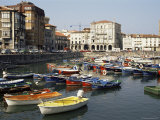 Harbour, Castro-Urdiales, Cantabria, Spain