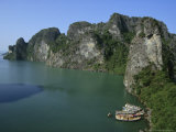 Ha Long (Ha-Long) Bay, Unesco World Heritage Site, Vietnam, Indochina, Southeast Asia