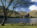Loch Awe and the Ruins of Kilchurn Castle, Strathclyde, Scotland, United Kingdom
