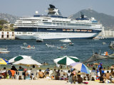 Acapulco Beach with Cruise Ship in Port, Acapulco, Guerrero, Mexico