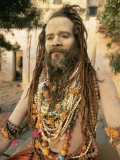 Portrait of a Hindu Holy Man (Saddhu), Varanasi (Benares), Uttar Pradesh State, India, Asia