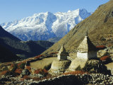 Stupas on the Path to Tengboche, Khumbu Himal, Himalayas, Nepal