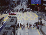 Busy Crossing, Des Voeux Road, Central, Hong Kong Island, Hong Kong, China, Asia