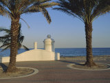 Wave Wall Promenade, Fort Lauderdale, Florida, USA