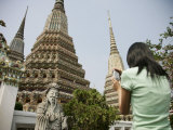 Thai Woman Taking Pictures, Wat Poo, Bangkok, Thailand, Southeast Asia, Asia
