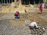 Potters Quarter, Bhaktapur (Bhadgaun), Kathmandu Valley, Nepal, Asia