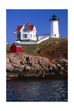 Buy Close View of the Cape Neddick Lighthouse at AllPosters.com