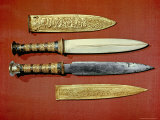 The King's Two Daggers, One with a Blade of Gold, the Other of Iron, Thebes, Egypt