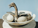 Lid of an Alabaster Jar Decorated with a Bird in a Nest and Eggs in a Bowl, Thebes, Egypt