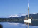 Sailboat Manuska on Lake Te Anau, Te Anau, New Zealand