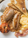 Baked Beans with Scrambled Egg, Sausages, Bacon, Tomato & Toast