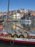 Port Carrying Barcos, Porto, Portugal