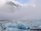 Cruise Ship, Reid Glacier, Glacier Bay, AK