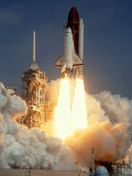 Buy Space Shuttle Atlantis at AllPosters.com