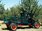 Buy 1919 White 3/4 Ton Flat-Bed Truck at AllPosters.com