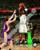 Kevin Garnett, Game 2 of the 2008 NBA Finals; Action #4