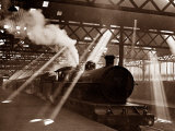 Steam Train Leaving Euston Station, April 1928 Fotografie-Druck