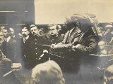 Buy Dr Hawley Harvey Crippen and His Mistress Ethel le Neve in the Witness Box at AllPosters.com