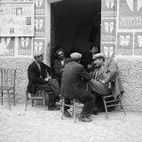 Men in Conversation in Accettura