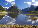 Mitre Peak, Milford Sound, Fiordland National Park, South Island, New Zealand