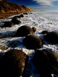 Giant Marble Boulders on Beach, Moeraki, New Zealand