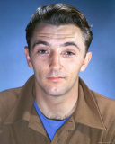Buy Robert Mitchum at AllPosters.com