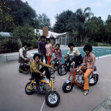 Pop Group Jackson Five: Jackie, Parents Joe and Katherine, Marlon, Tito, Jermaine and Michael