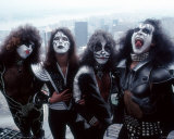 KISS
