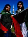 Girls with Kuwaiti Flags to Greet Amir of Kuwait, Kuwait