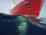 Buy Global Explorer, an ROV Capable of Diving 9,400 Foot Works off Ship at AllPosters.com