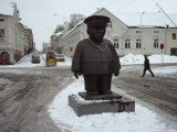 A Statue Playfully Honors an Imaginary Market Policeman
