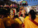 Buy Worshippers at the Hindu Deepavali Festival in the Sri Mariamman Temple, Singapore, Singapore at AllPosters.com