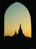 Buy Ananda Temple at Sunrise, Bagan, Mandalay, Myanmar (Burma) at AllPosters.com