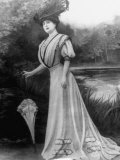 French Actress Posing for Cameo Modeling Ladies