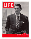 Buy Actor Gregory Peck, December 1, 1947 at AllPosters.com