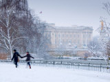 St James Park and Buckingham Palace, London, England, UK
