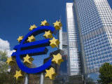 Euro Symbol, European Central Bank, Euro Tower, Willy Brandt Platz, Frankfurt-Am-Main, Germany