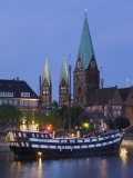 Weser River Waterfront, Bremen, State of Bremen, Germany