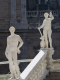 Statues, Fountain, Fontana Pretoria, Palermo, Sicily, Italy, Europe