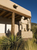 Shared Knowledge Sculpture by Doug Hyde, Museum of Indian Art and Culture, Santa Fe, New Mexico