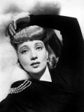 Buy Portrait of Ann Sothern at AllPosters.com