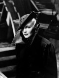 Buy The General Died at Dawn, Madeleine Carroll, 1936 at AllPosters.com