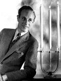 Buy Portrait of Leslie Howard at AllPosters.com