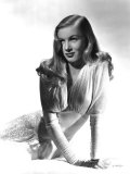 Buy This Gun for Hire, Veronica Lake, 1942 at AllPosters.com