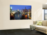 Rialto Bridge, Grand Canal, Venice, Italy