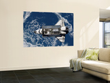 Buy Space Shuttle Discovery at AllPosters.com