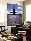 Buy Bow and Sail View of USS Kamehameha, SSN 642, on the Surface off the Coast of Oahu, Hawaii at AllPosters.com