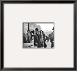 Le Baiser de l'Hotel de Ville, Paris, 1950 Framed Art Print