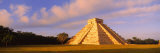 El Castillo Chichen Itza Yucatan Mexico